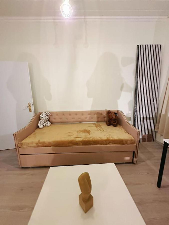 2 Schlafzimmer Waschenspuelmaschine Дуйсбург Екстериор снимка